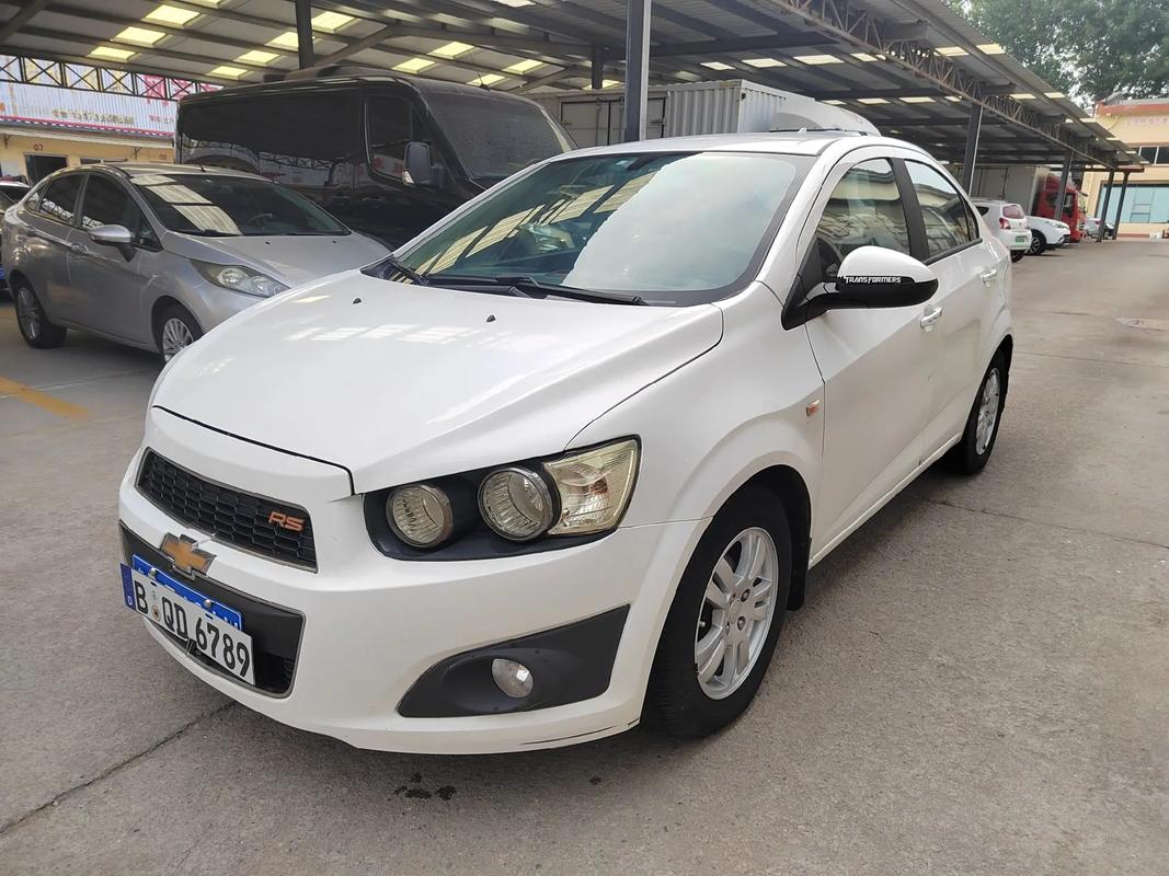 雪佛兰爱唯欧报价及图片,雪佛兰爱唯欧图片 两厢