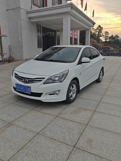 现代瑞纳自动挡汽车报价 现代瑞纳自动挡汽车报价表