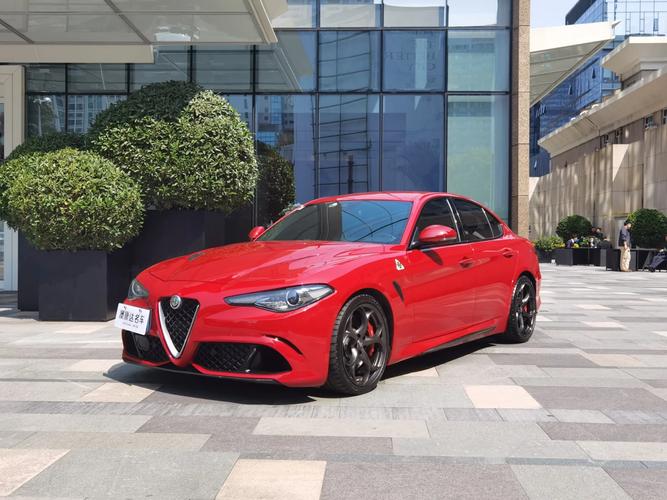 阿尔法罗密欧四叶草版本(阿尔法罗密欧四叶草性能参数)