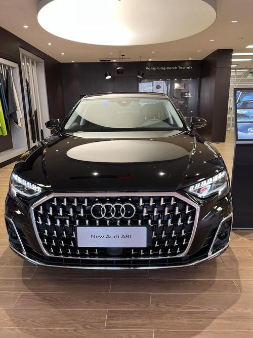 奥迪a8l一般什么档次的人(奥迪a8l一般什么档次的人开)