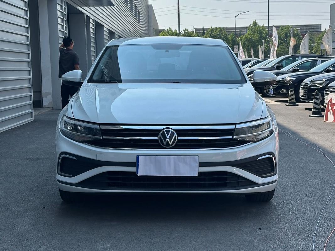 新款宝来2023款报价配置,2021年的新款宝来