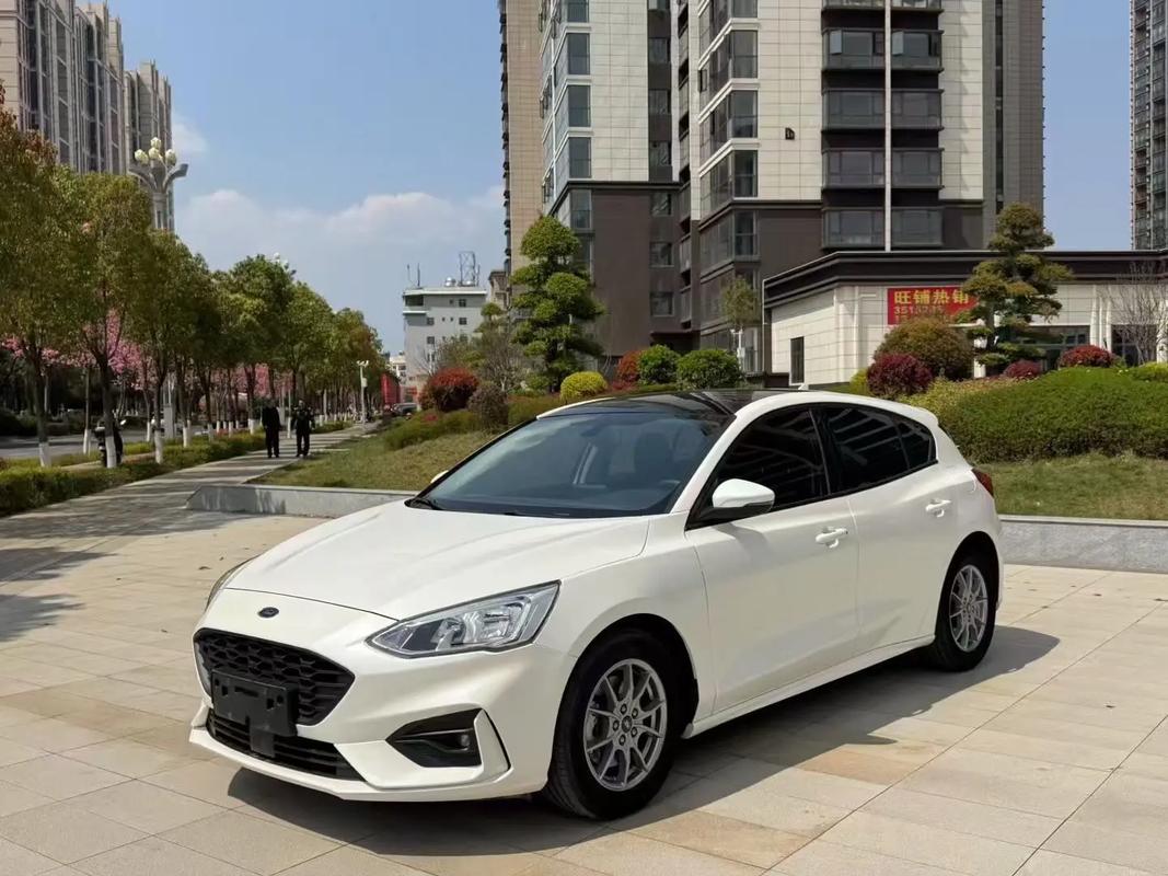 长安福克斯汽车报价及图片大全 长安福特克斯报价图