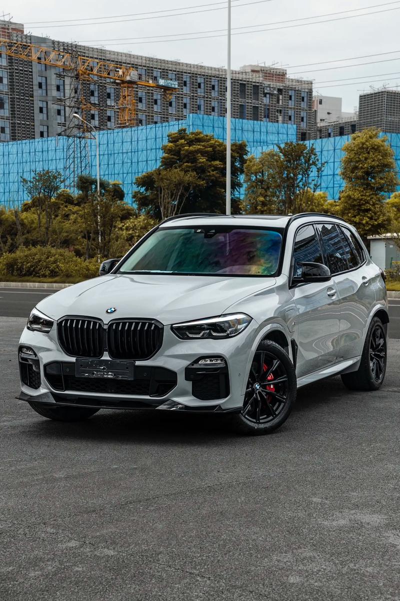 宝马x5买什么颜色(宝马x5买啥颜色)
