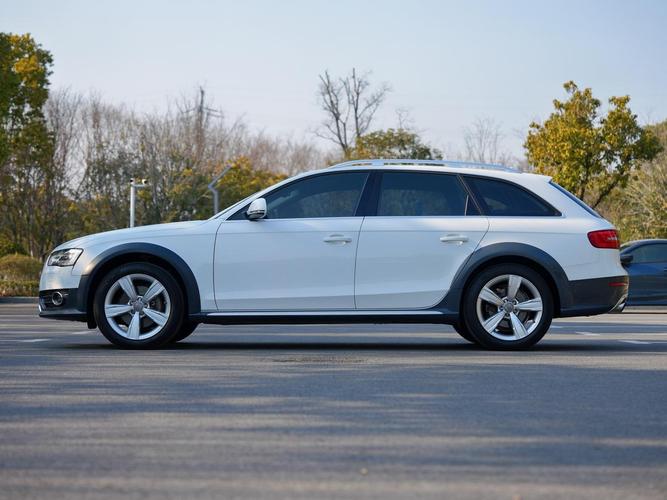 奥迪a4around旅行版价格/奥迪a4allroad旅行版报价