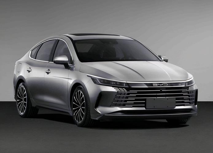 比亚迪f5国产轿车(比亚迪f5实车曝光)