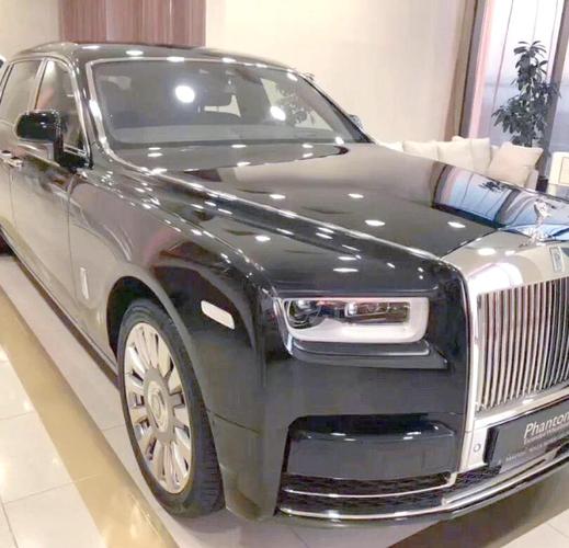 劳斯莱斯最贵的一款车,劳斯莱斯最贵的一款车是哪一款