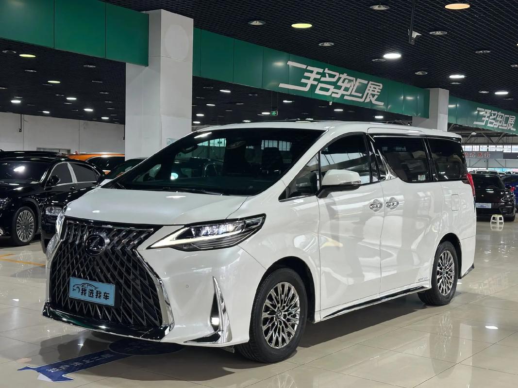 雷克萨斯商务车lm300/雷克萨斯商务车的价格是多少钱