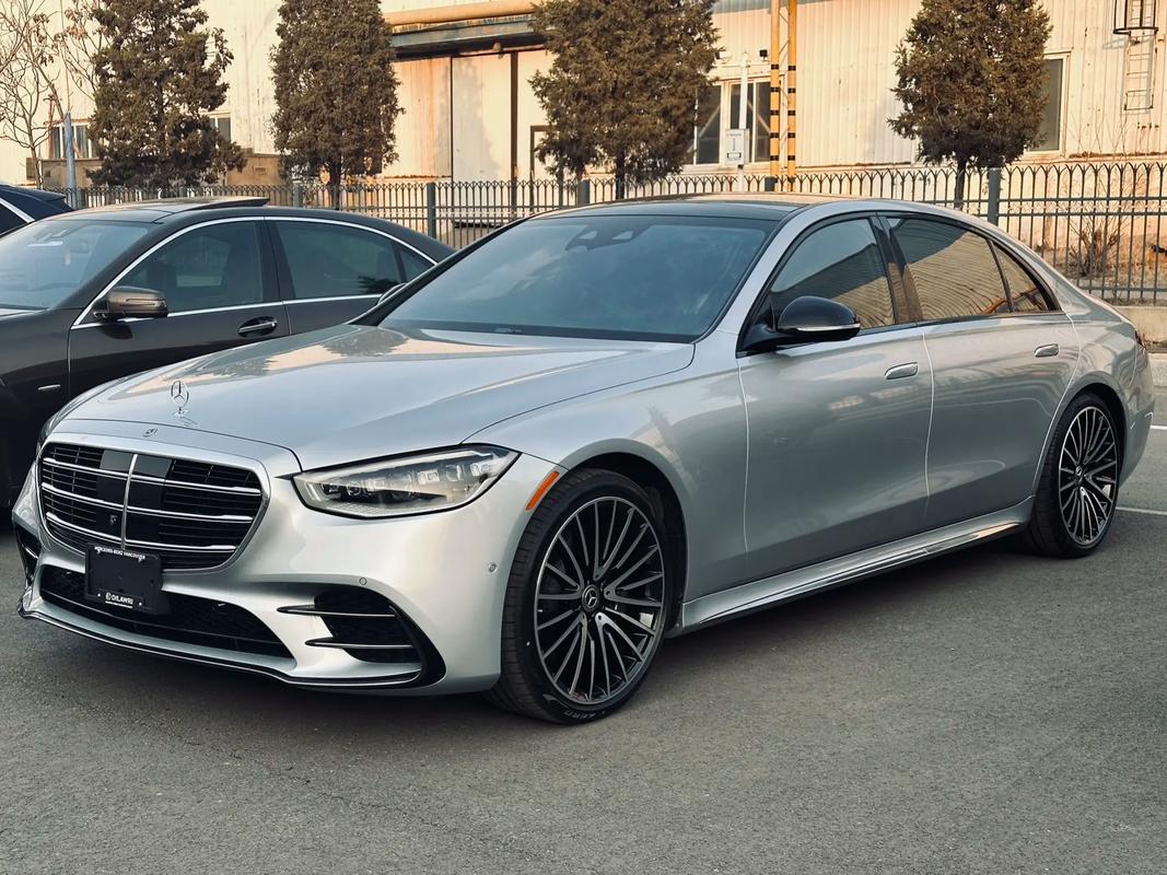 奔驰梅赛德斯2022款报价及图片,奔驰梅赛德斯2015年款