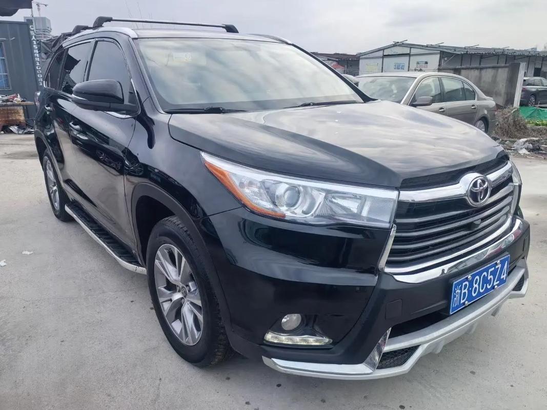 18年的汉兰达值多少钱(2018年的汉兰达价格四驱二手)