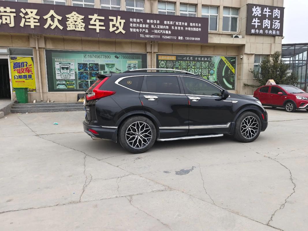 东风本田crv轮胎规格及价格(东风本田crv原装轮胎是什么牌子)