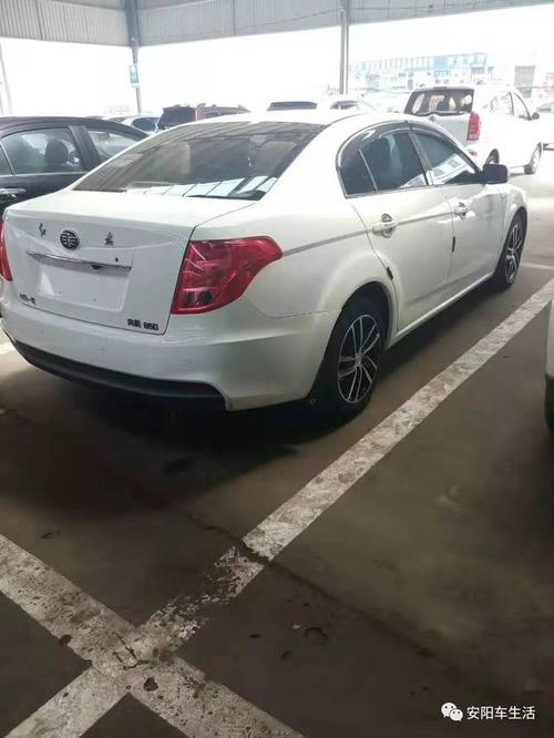 2014年奔腾b50大概价格/2014款奔腾b50二手车价格