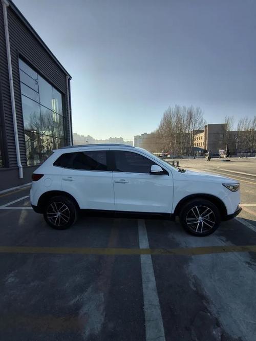 奔腾x40新车多少钱自动挡/奔腾x40多少钱落地