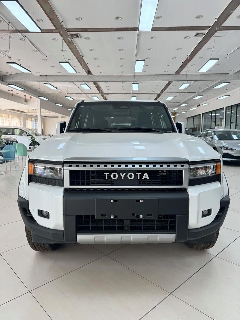 2023款普拉多上市/3021款普拉多